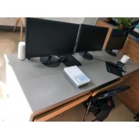处理21寸显示器 六台主机 两台一拖三 办公椅子等办公室设备