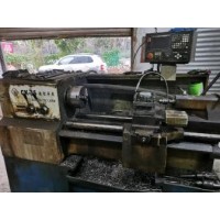 处理二手数控机床3台 铣床 空压机 辅助工具 分度头 钻头等