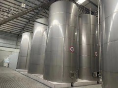 出售现货200余台红酒储罐，图3