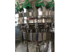 18-18-6三合一碳酸饮料罐装机，纯净水罐装机低价出售图3