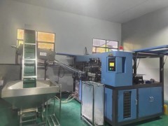 出售在位出售18头矿泉水生产线图4