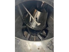 新到3台1250赛德力刮刀离心机，带布料器图2