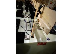 出，50台易美逊32寸，直屏图1