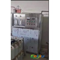 一套尿素液生产设备 三级水处理机 不锈钢储水罐 提纯机 等