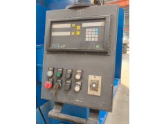 250吨 3米2数显折弯机，液压补偿工作台，磨具齐全，价格便宜图3