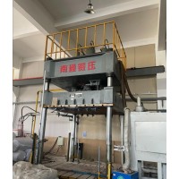 出售南通锻压机350吨 行车16吨