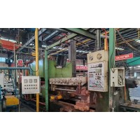 无锡大舟800T挤压机（右手机）一台出售