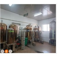 出售金德酿酒设备 500升糖化锅4台 1吨发酵罐4个 500升发酵罐8个 120升售酒罐8个 100升售酒罐12个 30升周转桶20个