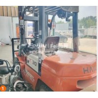 转让9.9成新叉车