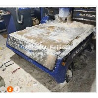 出售发光字厂广旭迷你雕刻机 压轮雕刻机 1325带压轮普通雕刻机 1400*120CM台面激光设备 东宝鑫铝弯机