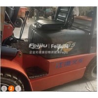 出售江淮三吨半叉车