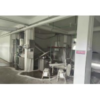 年糕机米面机带流水线，配套锅炉和污水处理设备，整套设备齐全。处理