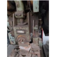 出售冲床 摇臂钻 折弯机等设备