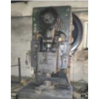 出售 营口后背轮100吨冲床2台+牙轮40吨1台