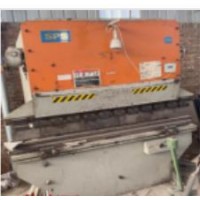 出售 上海冲剪折弯机100吨2.5米