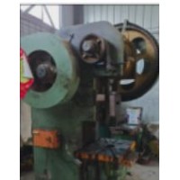 出售 闲置125吨液压冲床