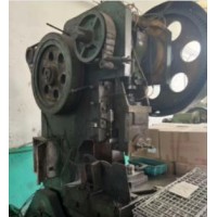 邢台工厂出售冲床 点焊机 攻丝机等设备