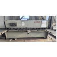 出售 6*3200剪板机