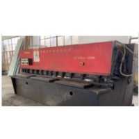 废铁价出售 江苏扬力QC12Y-6*3200液压剪板机