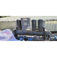 枫叶能源三机头水源热泵机组,制冷量110KW出售