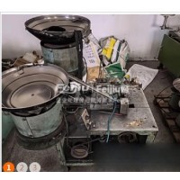 处理18吨压铸机 25吨压铸机2台 组装机4台 自动头组装机2台 帽盖机2台 抛光机 电火花机2台 烘箱机4台